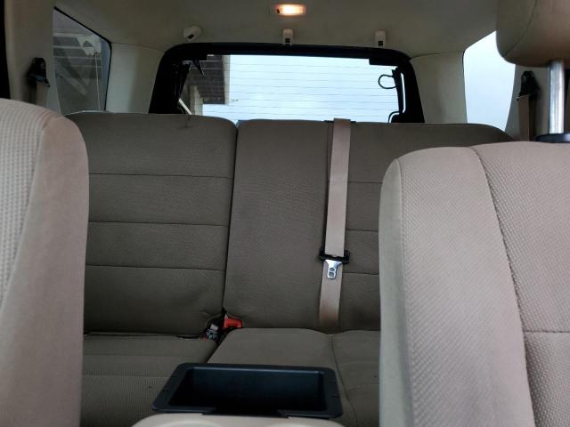 Photo 10 from auction – 2010 FORD ESCAPE XLT with VIN 1FMCU0D79AKB03606
