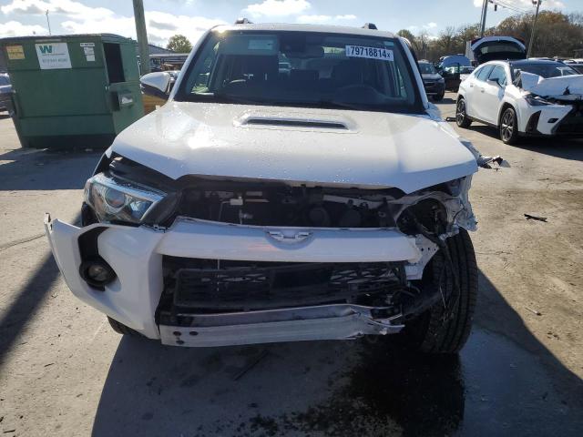 Photo 5 from auction – 2020 TOYOTA 4RUNNER SR with VIN JTEBU5JR5L5775291