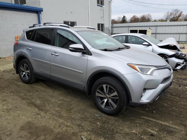Photo 4 from auction – 2016 TOYOTA RAV4 XLE with VIN 2T3RFREVXGW438481