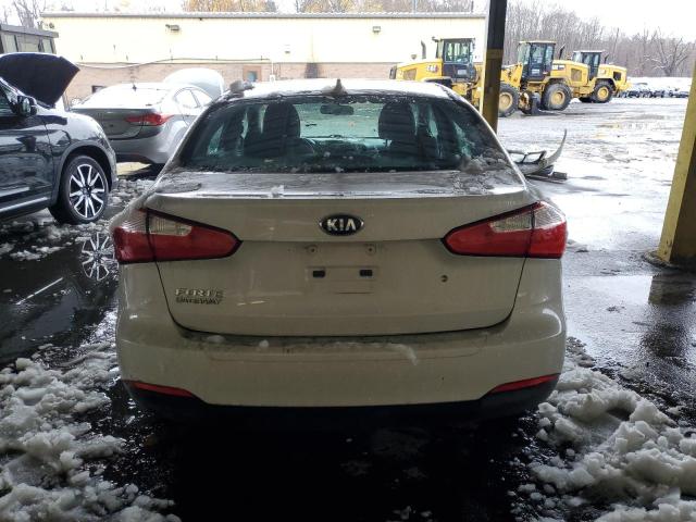 Фото 6 с аукциона – 2015 KIA FORTE с VIN KNAFK4A62F5422617