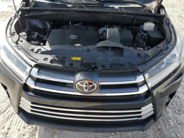 Photo 12 from auction – 2017 TOYOTA HIGHLANDER with VIN 5TDDZRFH8HS423359