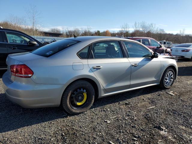 Photo 3 from auction – 2014 VOLKSWAGEN PASSAT S with VIN 1VWAT7A32EC061656