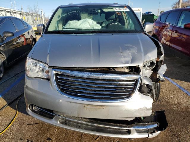 Photo 5 from auction – 2015 CHRYSLER TOWN AND C with VIN 2C4RC1BG1FR551583