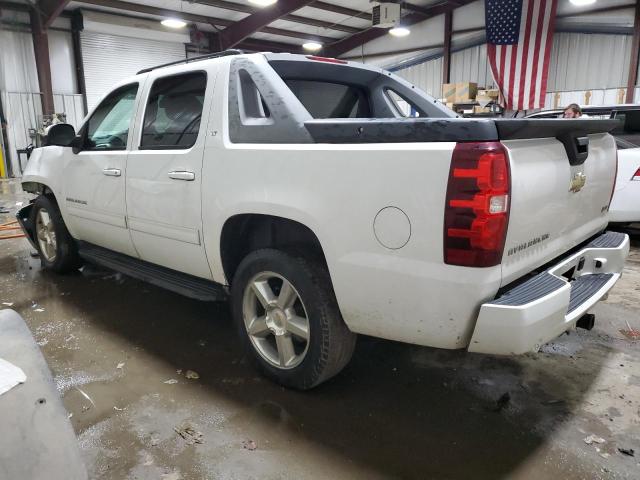 Photo 2 from auction – 2011 CHEVROLET AVALANCHE with VIN 3GNTKFE32BG362673