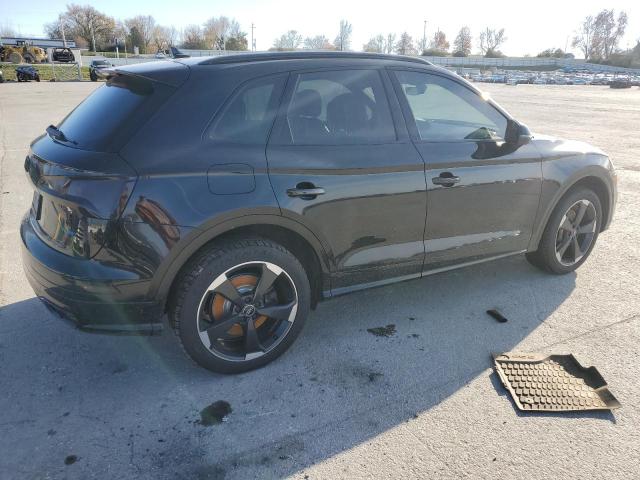 Photo 3 from auction – 2019 AUDI SQ5 PREMIU with VIN WA1B4AFY1K2043540