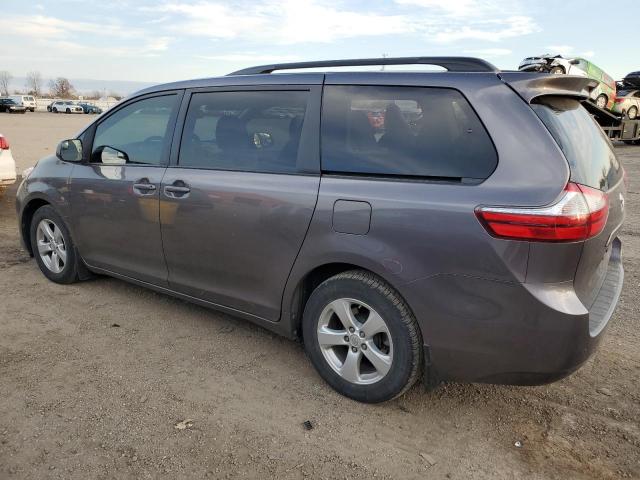 Photo 2 from auction – 2017 TOYOTA SIENNA LE with VIN 5TDKZ3DC6HS836179