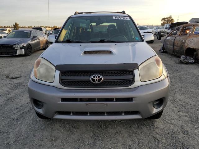 Photo 5 from auction – 2004 TOYOTA RAV4 with VIN JTEGD20V140028708