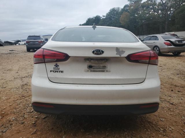 Photo 6 from auction – 2017 KIA FORTE LX with VIN 3KPFK4A7XHE025322