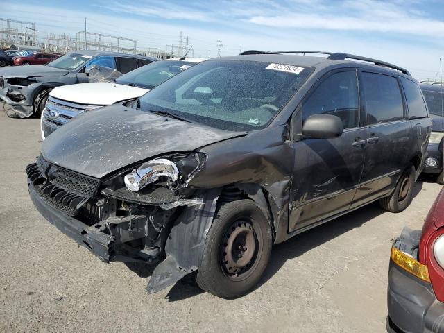 TOYOTA SIENNA CE 2005 with VIN 5TDZA23CX5S326351 - Photo from auction
