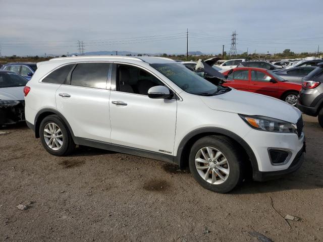 Photo 4 from auction – 2016 KIA SORENTO LX with VIN 5XYPGDA50GG134877