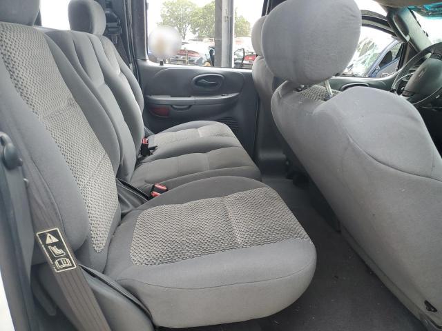 Photo 10 from auction – 2002 FORD F150 SUPER with VIN 1FTRW08L22KE41964