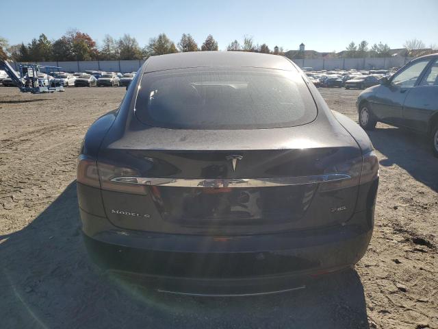 Photo 6 from auction – 2013 TESLA MODEL S with VIN 5YJSA1CP6DFP27705