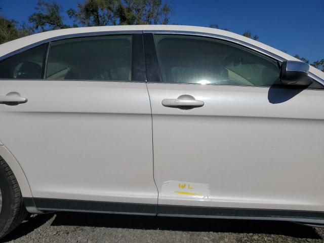 Photo 12 from auction – 2017 FORD TAURUS LIM with VIN 1FAHP2F81HG133205