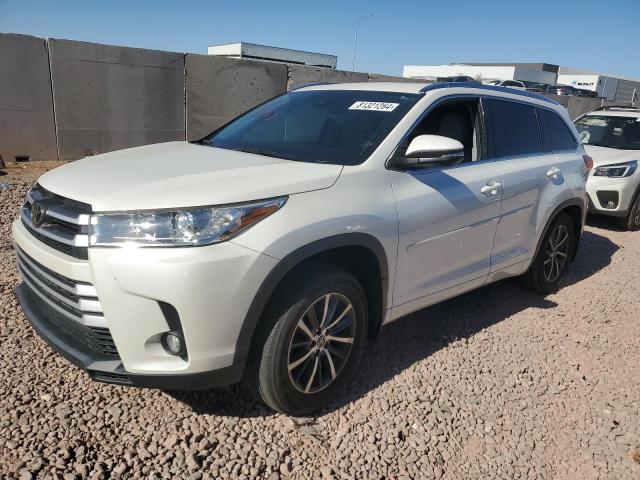 TOYOTA HIGHLANDER 2017 with VIN 5TDJZRFH5HS421409 - Photo from auction