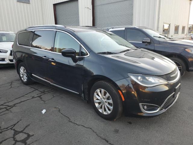 Photo 4 from auction – 2018 CHRYSLER PACIFICA T with VIN 2C4RC1BG9JR274240