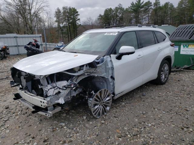 TOYOTA HIGHLANDER 2024 with VIN 5TDKDRBH4RS570551 - Photo from auction