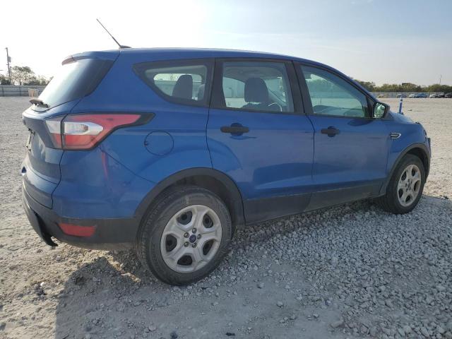 Photo 3 from auction – 2017 FORD ESCAPE S with VIN 1FMCU0F70HUE96276