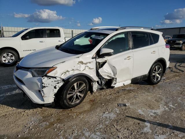 TOYOTA RAV4 XLE 2017 with VIN 2T3WFREV1HW333042 - Photo from auction