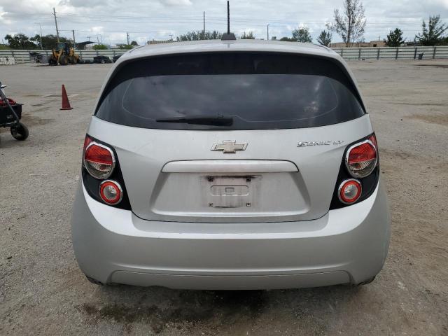 Photo 6 from auction – 2015 CHEVROLET SONIC LT with VIN 1G1JC6SH9F4204517