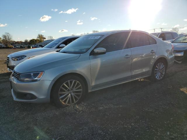 Photo 1 from auction – 2011 VOLKSWAGEN JETTA SEL with VIN 3VWLZ7AJ3BM371007