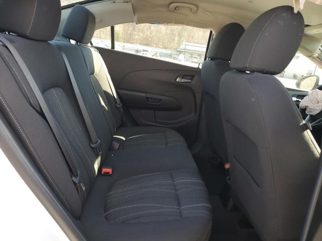 Photo 10 from auction – 2015 CHEVROLET SONIC LT with VIN 1G1JC5SG4F4220237