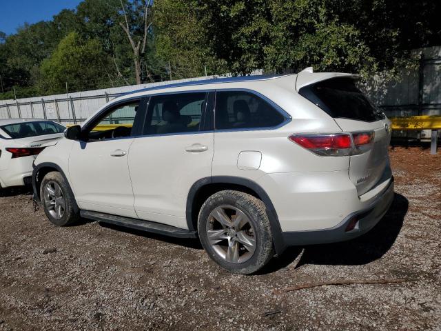 Photo 2 from auction – 2015 TOYOTA HIGHLANDER with VIN 5TDYKRFH6FS065892