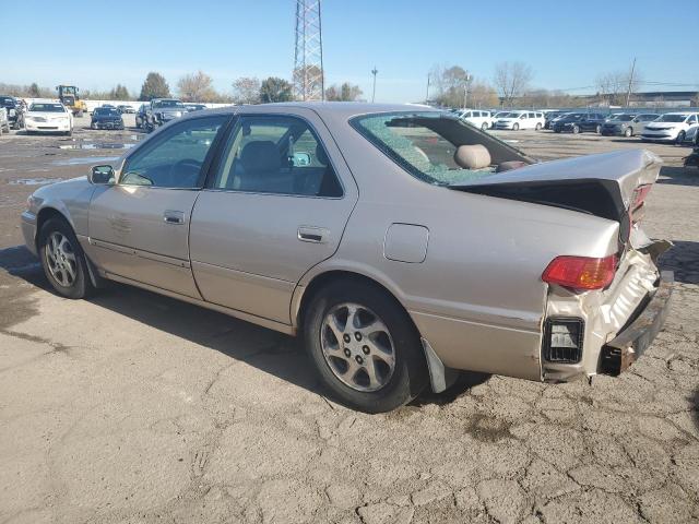 Photo 2 from auction – 2000 TOYOTA CAMRY CE with VIN 4T1BG22K8YU738644