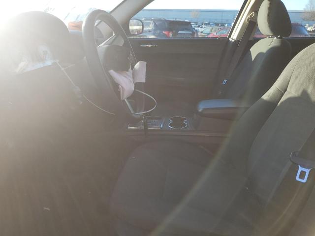 Photo 7 from auction – 2008 CHRYSLER 300 LX with VIN 2C3KA43R08H176369