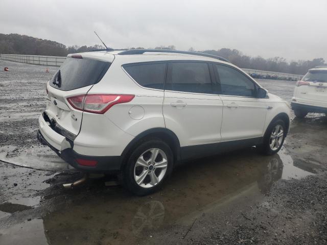 Photo 3 from auction – 2016 FORD ESCAPE SE with VIN 1FMCU0GX6GUA49657