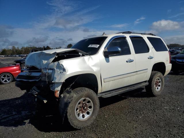 CHEVROLET TAHOE C150 2011 with VIN 1GNSCCE06BR205936 - Photo from auction