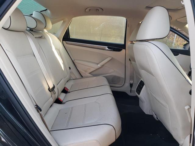 Photo 10 from auction – 2017 VOLKSWAGEN PASSAT SE with VIN 1VWBT7A37HC040245