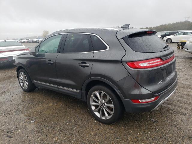 Photo 2 from auction – 2017 LINCOLN MKC SELECT with VIN 5LMCJ2D96HUL49921