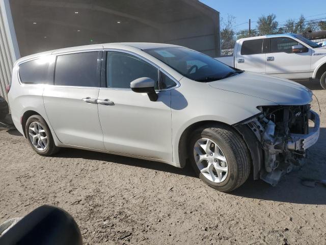 Photo 4 from auction – 2017 CHRYSLER PACIFICA T with VIN 2C4RC1BG2HR839776