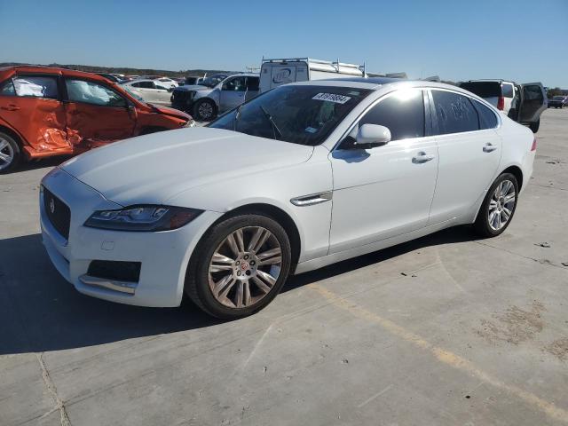 JAGUAR XF PREMIUM 2016 with VIN SAJBJ4BV4GCY21571 - Photo from auction