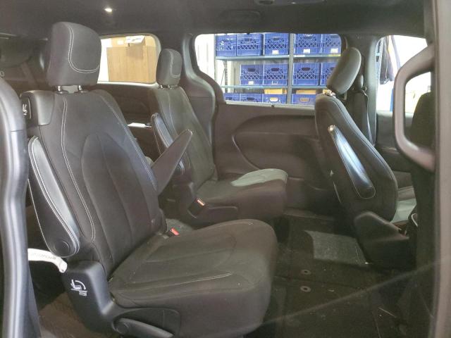 Photo 11 from auction – 2018 CHRYSLER PACIFICA T with VIN 2C4RC1FG9JR357872
