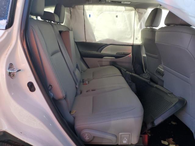 صورة رقم 10 من المزاد - 2018 TOYOTA HIGHLANDER مع VIN 5TDJZRFH3JS554627