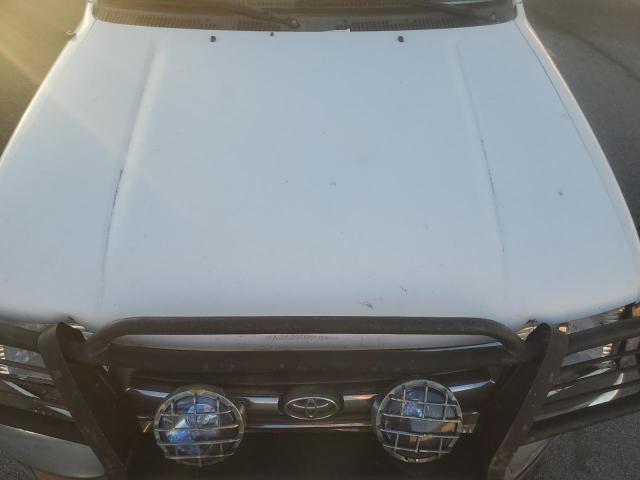 Photo 12 from auction – 2000 TOYOTA 4RUNNER SR with VIN JT3GN86R6Y0153552