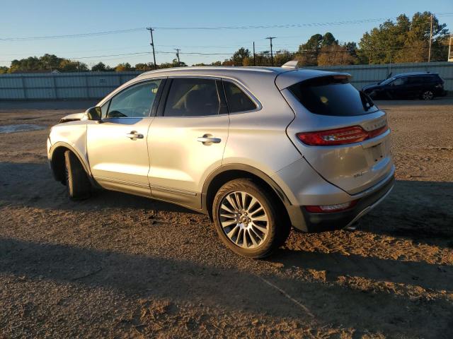 Photo 2 from auction – 2016 LINCOLN MKC RESERV with VIN 5LMCJ3C90GUJ01377