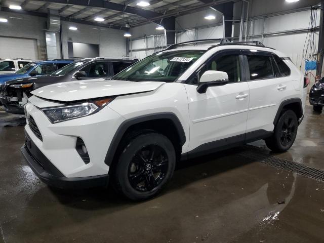 TOYOTA RAV4 XLE 2019 with VIN JTMP1RFV9KD513911 - Photo from auction