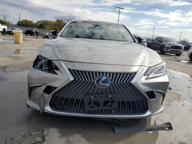 Photo 5 from auction – 2019 LEXUS ES 300H with VIN JTHB21B18K2022834