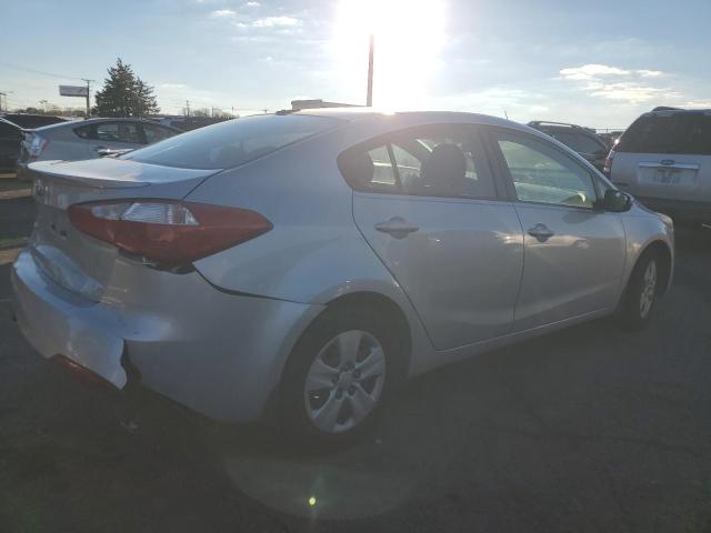 Photo 3 from auction – 2016 KIA FORTE LX with VIN KNAFK4A67G5467747