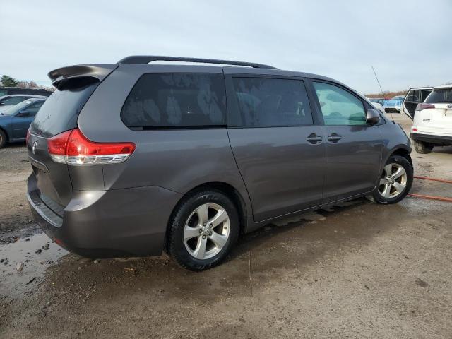 Photo 3 from auction – 2014 TOYOTA SIENNA LE with VIN 5TDKK3DC9ES460867
