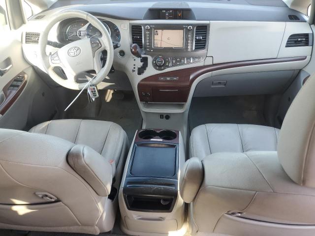 Photo 8 from auction – 2011 TOYOTA SIENNA XLE with VIN 5TDYK3DC4BS169828