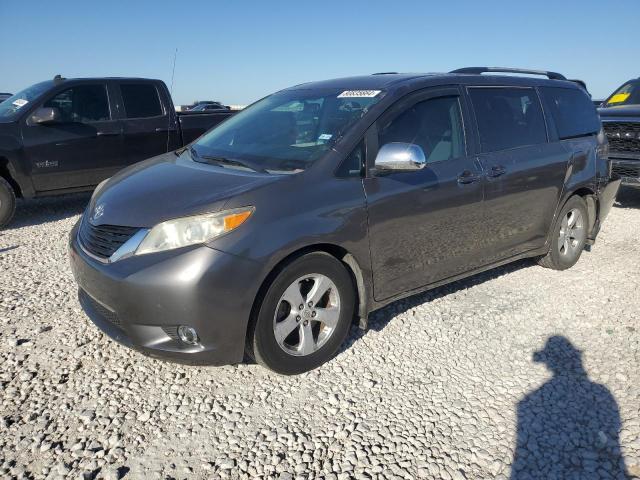 Photo 1 from auction – 2011 TOYOTA SIENNA LE with VIN 5TDKK3DC2BS161958