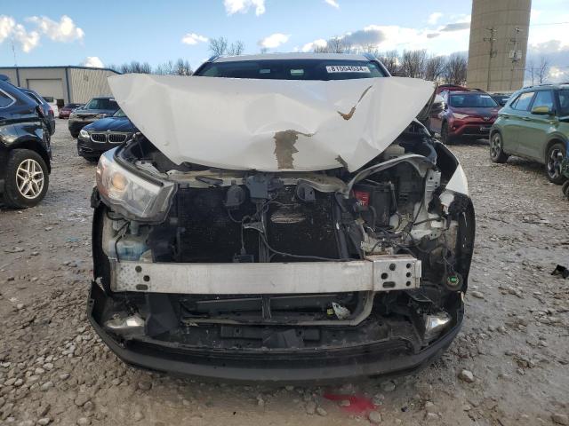 Photo 5 from auction – 2016 TOYOTA HIGHLANDER with VIN 5TDDKRFH9GS233511