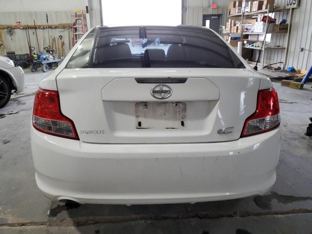 Photo 6 from auction – 2011 TOYOTA SCION TC with VIN JTKJF5C70B3001801