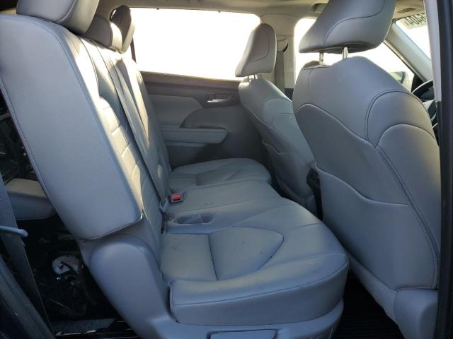 Photo 11 from auction – 2021 TOYOTA HIGHLANDER with VIN 5TDGBRCH6MS039483