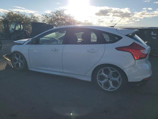 Photo 2 from auction – 2013 FORD FOCUS ST with VIN 1FADP3L92DL264100