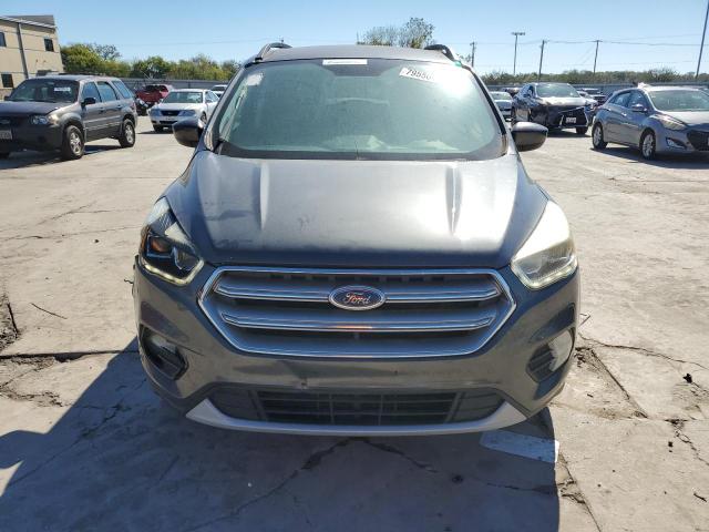 Photo 5 from auction – 2017 FORD ESCAPE SE with VIN 1FMCU0GD1HUD78161