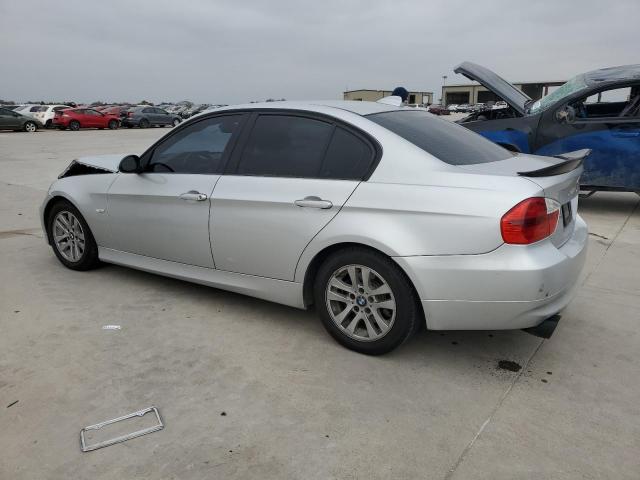 Photo 2 from auction – 2007 BMW 328 I with VIN WBAVA37567NE28173